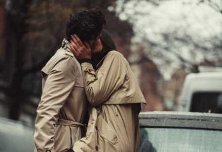 4 arsye pse është OK të shkoni në shtrat që në takimin e parë 4 arsye pse është OK të shkoni në shtrat që në takimin e parë