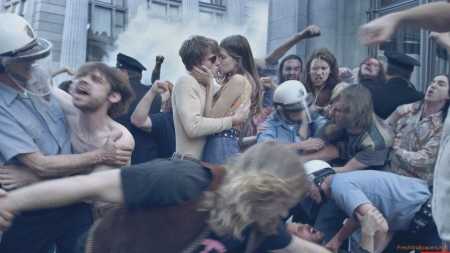 Ja pse disa çifteve iu pëlqen të puthen në publik Ja pse disa çifteve iu pëlqen të puthen në publik